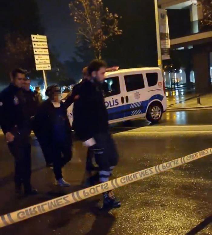 Alkollü Kadın Pompalı Tüfekle Dehşet Saçtı