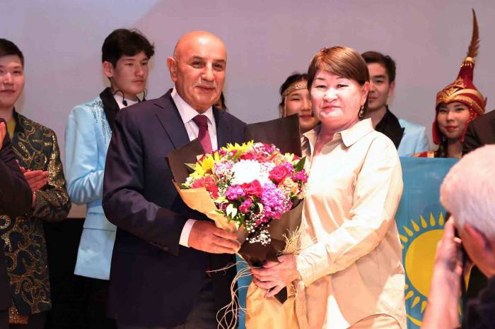 Keçiören’de "bozkırdan Anadolu’ya Kardeş Selamı" Konseri Düzenlendi