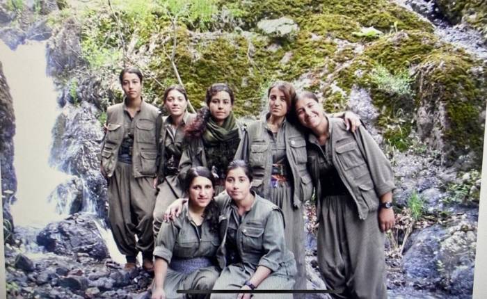 Yeşil Sol Parti Adayı Ayten Dönmez’in Pkk Kamplarındaki Yeni Fotoğrafları Ortaya Çıktı