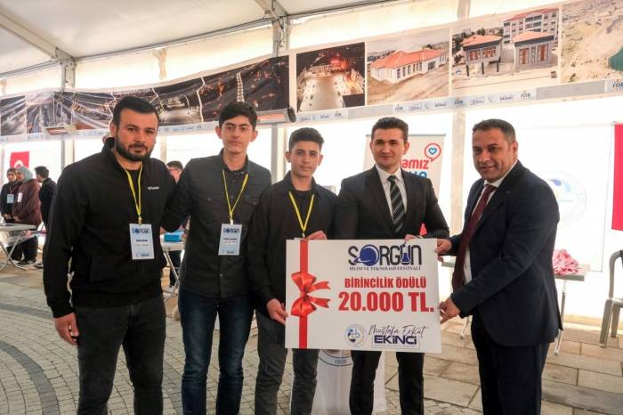 Yarışmanın Ödülleri Sahiplerini Buldu