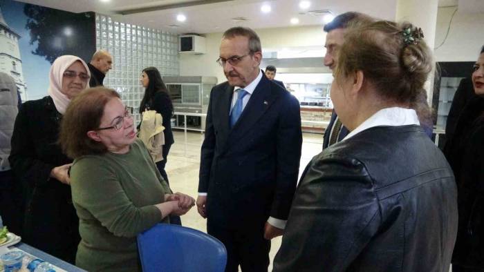 Vali Yavuz: "kocaeli’ye 40 Bine Yakın Depremzedemiz Geldi"