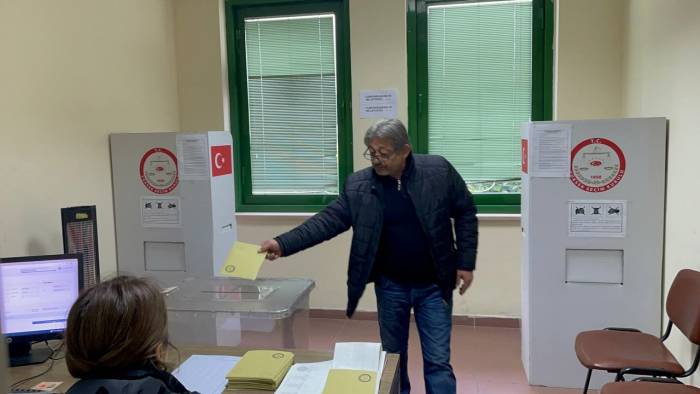 Oyunu Kullanan Gurbetçi: "hükumeti O Kadar Kötüleyen İnsanlar Var Ki Yedikleri Ekmeğe Nankörlük Yapıyor"