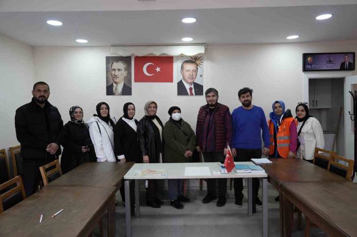 Hastalıklara Rağmen Durmak Yok Yola Devam