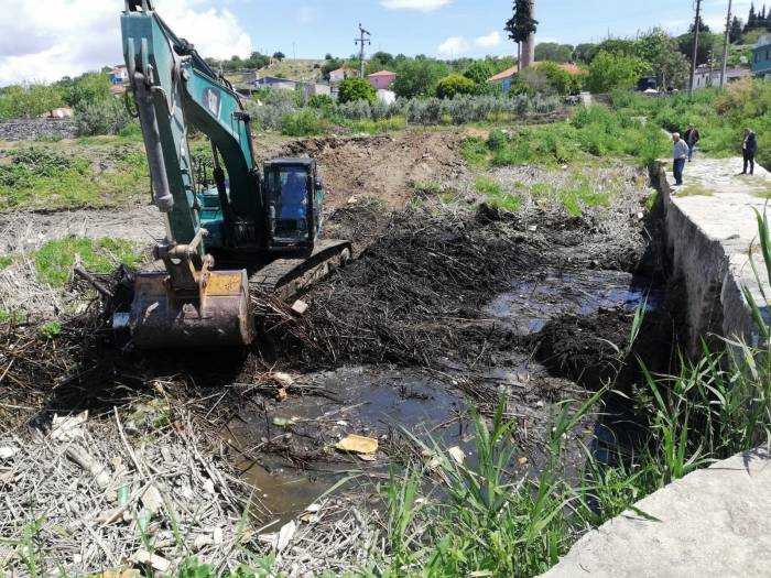 İnatçı Filminin Çekildiği Tarihi Taş Köprü Temizleniyor