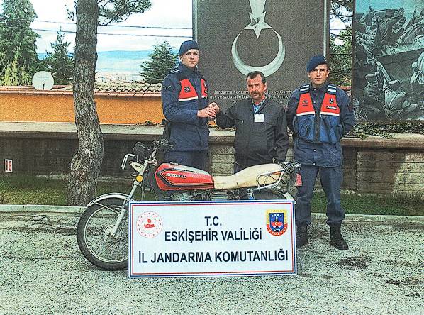 Motosiklet Hırsızları Yakalandı