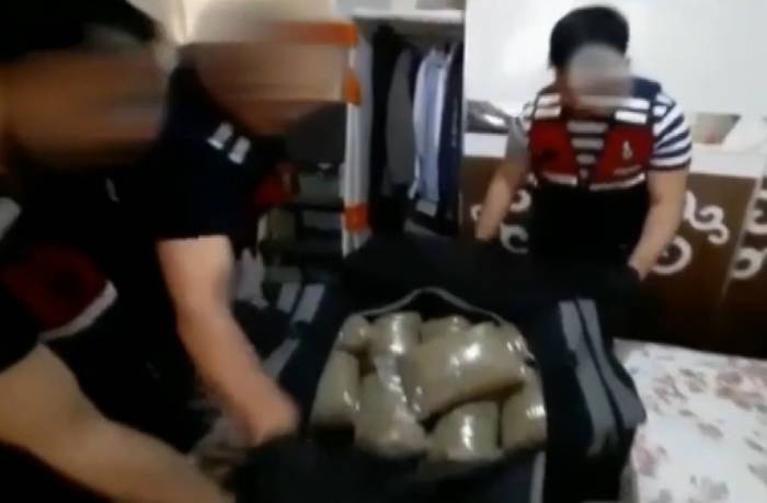 Gaziantep’te 33 Kilo Bonzai Ele Geçirildi