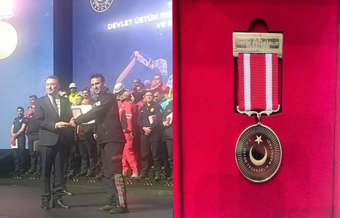 İtfaiye Personeli, Devlet Üstün Fedakârlık Madalyası Ve Nişanı İle Ödüllendirildi