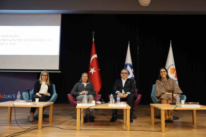 Yurt Dışına Açılmak İsteyen Gençlere ‘yaz Okulu’ Fırsatı