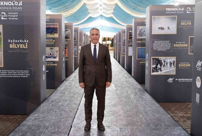 Sultangazi’de “teknoloji Arasında İnsan 2. Ulusal Fotoğraf Yarışması” Ödülleri Sahiplerini Buldu