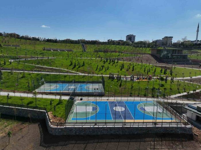 Bakan Kurum: "2 Günde İstanbul’umuzda 243 Bin 72 Bağımsız Bölümden Oluşan, Şimdiye Kadar 37 Bin 178 Başvuru Yapıldı"