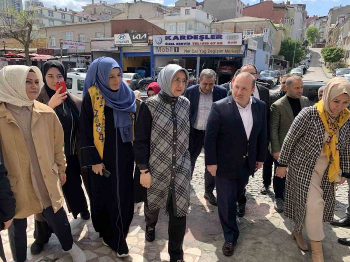 Ak Parti Milletvekili Adayı Av. Dr. Rabia Kalender İlhan, Kastamonulu Hemşehrileri İle Bir Araya Geldi