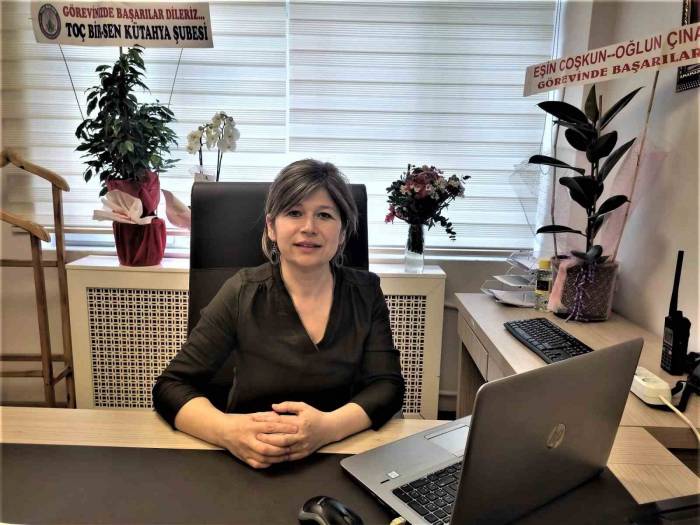 Altıntaş’ın Kadın Orman İşletme Müdürü Göreve Başladı