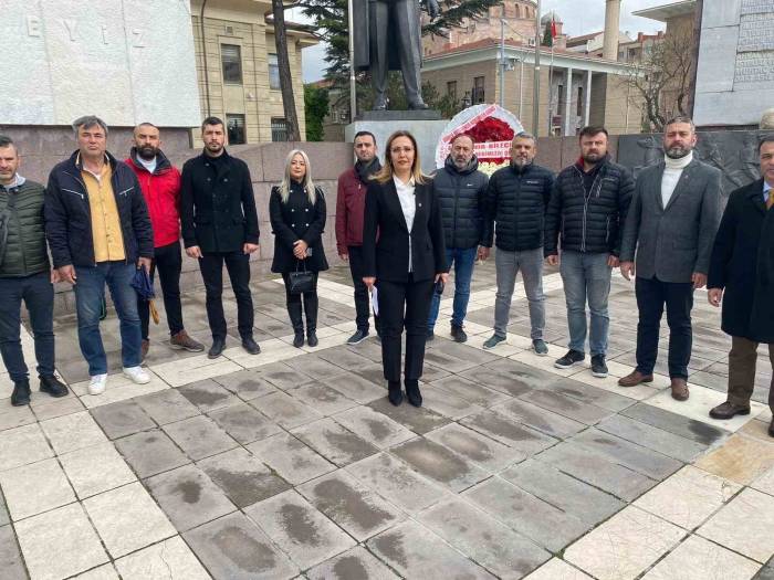 Eskişehir’de Dünya Veteriner Hekimler Günü Kutlandı