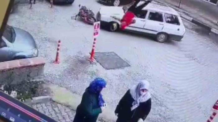 Otomobile Çarparak Takla Atan Motosikletli Kameraya Yansıdı