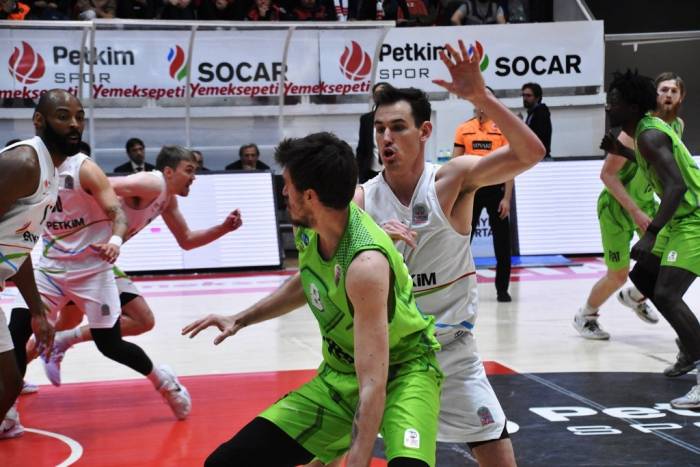 Basketbol Süper Ligi: Aliağa Petkimspor: 85 - Tofaş: 95