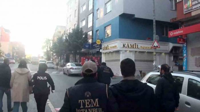Yeşiller Ve Sol Gelecek Partisi İstanbul Milletvekili Adayı Gözaltına Alındı