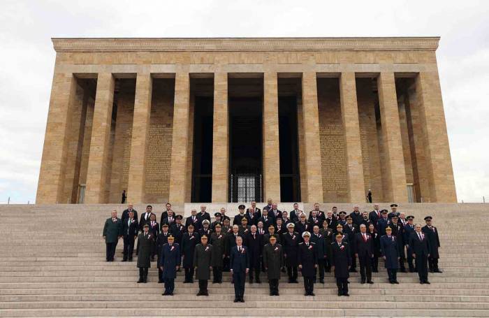 Oyak’tan Son 20 Yılın En Yüksek Kar Payı