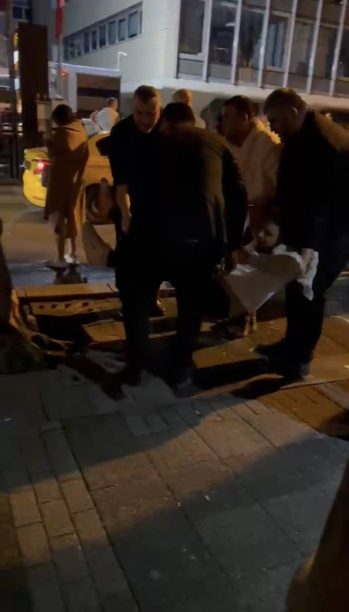 Şişli’de Gece Kulübünde Silahlı Yer Kavgası: 1’i Ağır 3 Yaralı