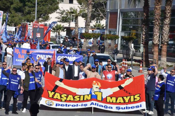Aliağa’da 1 Mayıs Coşkuyla Kutlandı