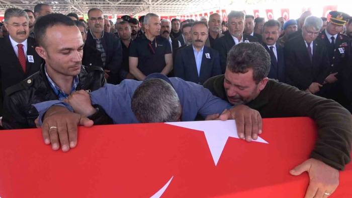 Şehit Polis Memuru Resul Barutçu, Osmaniye’de Toprağa Verildi