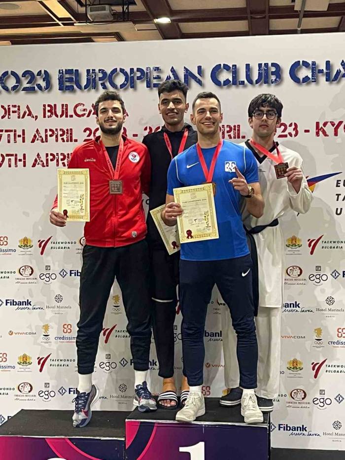 Trabzon Büyükşehir Belediyespor Taekwondo Takımının Büyük Başarısı