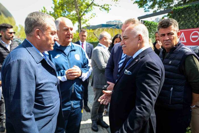 Tff Başkanı Büyükekşi: “biz Hiç Kimseden, Hiçbir Şekilde Etkilenmeyiz”