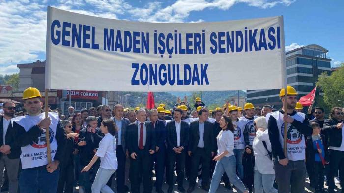 Zonguldak’ta 1 Mayıs Kutlandı