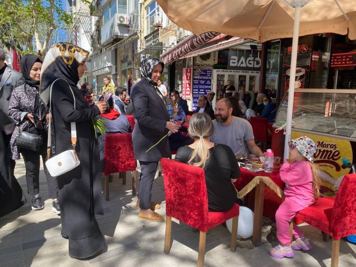 Ak Parti Vekil Adayı Öztürk, Maltepelilerle Buluştu, Esnafı Ziyaret Etti