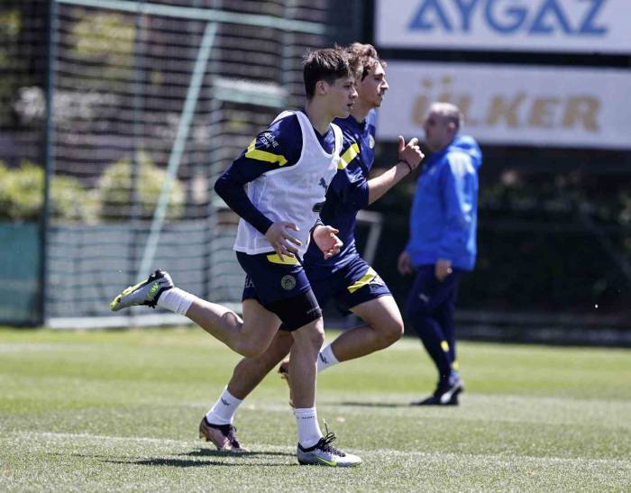 Fenerbahçe, Sivasspor Maçının Hazırlıklarını Tamamladı