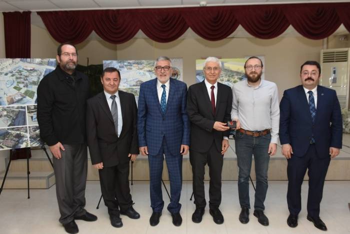 İnönü Belediyesi Cumhur Meydanı Projesi İçin Geri Sayım Başlattı
