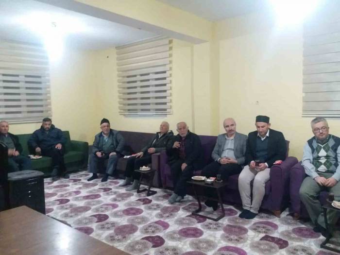Gediz İlçe Müftülüğü Vatandaşları Aydınlatıyor