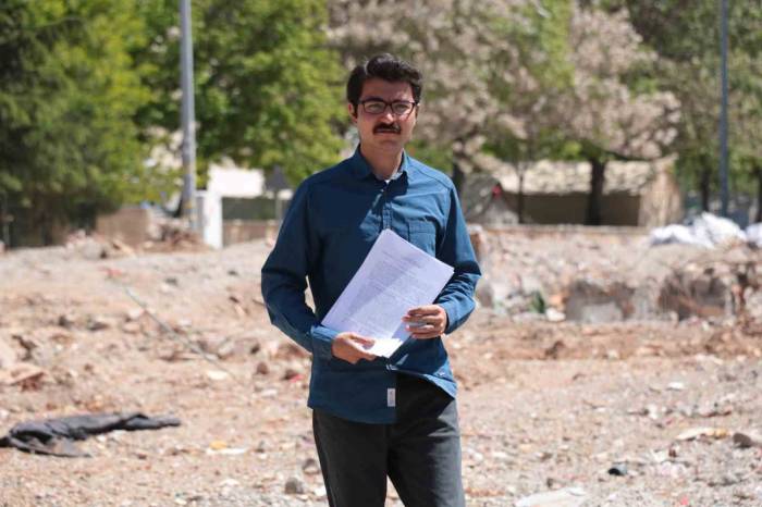 Karavan Almak İsteyen Depremzede Öğretmen Dolandırıldı