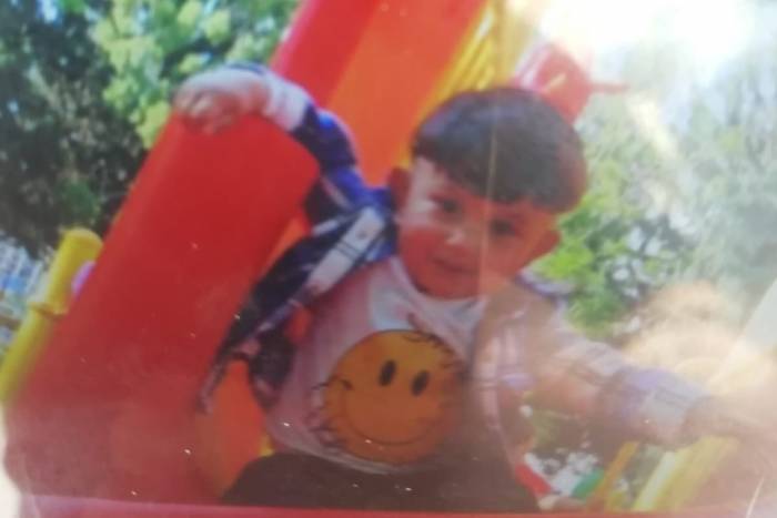İzmir’de 2 Yaşındaki Çocuğun Can Verdiği Kazada Sürücü Serbest