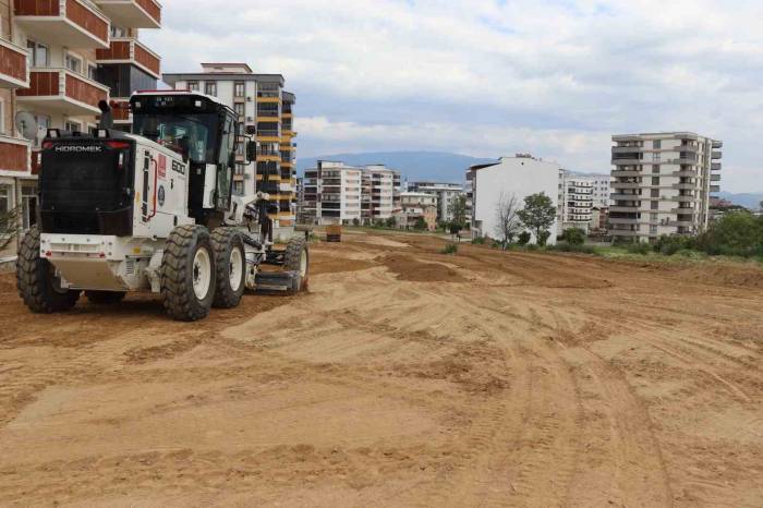 Nazilli’de Yol Çalışmaları Sürüyor