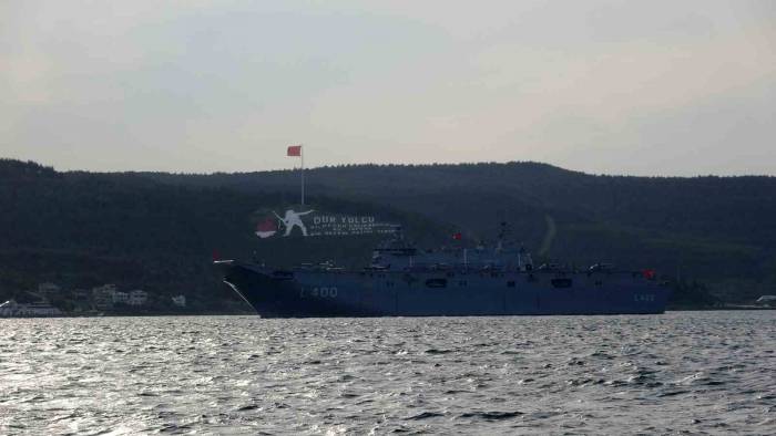‘tcg Anadolu’ Çanakkale Boğazı’ndan Geçti