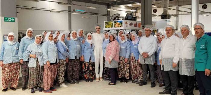 Ak Parti Aydın Milletvekili Adayı Sarıbaş, Hemcinsleri İle Bir Araya Geldi