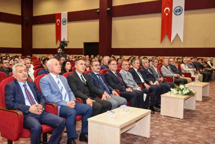 Kmü’de Elma Paneli Düzenlendi