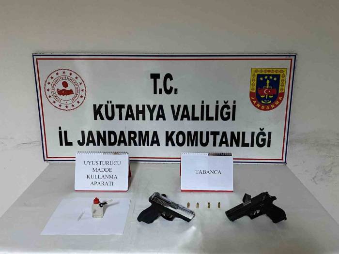 Kütahya’da Jandarmanın Nisan Ayındaki Uyuşturucu Operasyonlarında Yakalanan 56 Şüpheliden 5’i Tutuklandı