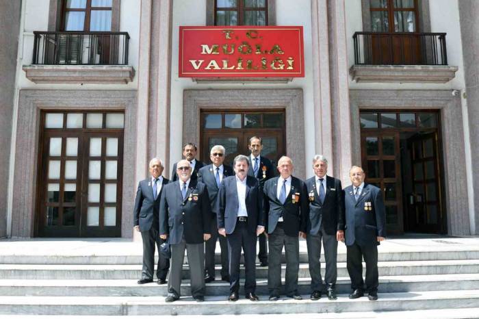Marmarisli Muharip Gazilerden Vali Tavlı’ya Ziyaret