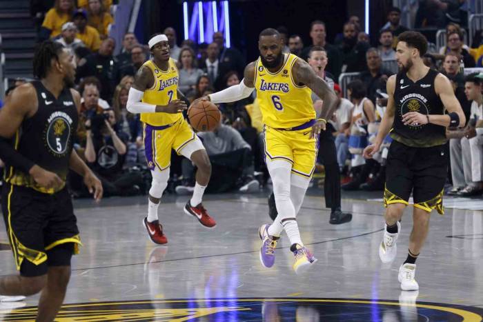 Lakers, Golden State’i Yenerek Seriye Galibiyetle Başladı