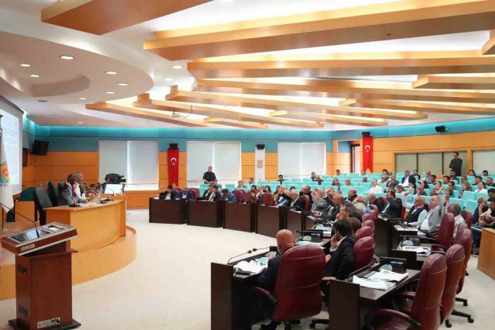 Başkan Bozdoğan: "tarsusluların Düşüncesini Siyasi Düşüncelerimizin Üstünde Gördük"