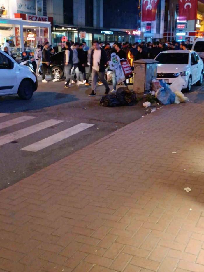 Motosiklet Otomobille Çarpıştı: 1 Ağır Yaralı