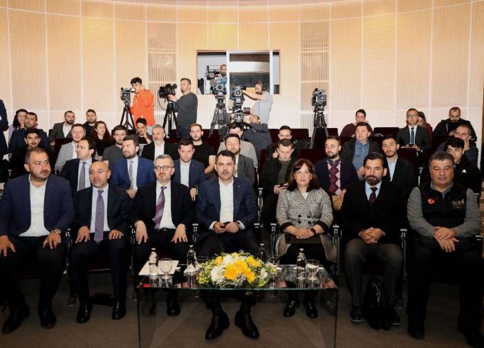 Bakan Kurum, “afetlere Karşı Dirençli Türkiye Fikriyle Çalışmalarımıza Başladık’’