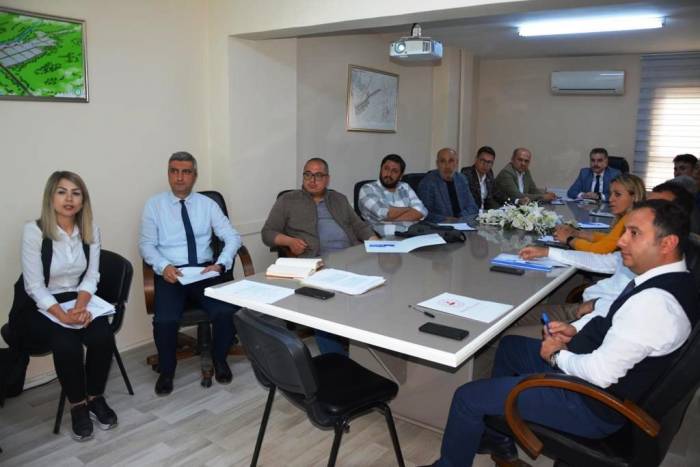 Kaymakam Odabaş; “edremit Tdiosb’deki Hedefimiz, Edremit’i Süs Bitkilerinde Üreten Bir Merkez Konumuna Getirmektir”