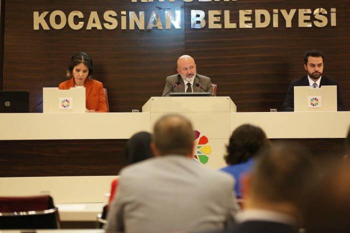 Başkan Çolakbayrakdar, 45 Yıllık Tapu Sorununu Çözüme Kavuşturuyor
