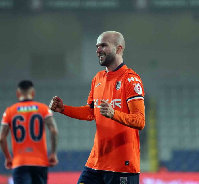 Ziraat Türkiye Kupası: Medipol Başakşehir: 1 - Mke Ankaragücü: 0 (maç Sonucu)