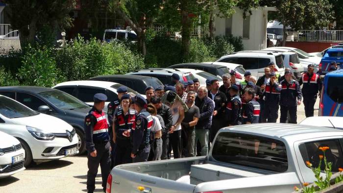 Adana’da Jandarmadan "joker" Operasyonu: 16 Gözaltı