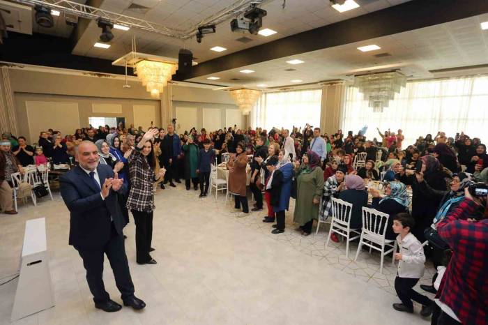 Sandıkçı: “erdoğan’ı Yeniden Cumhurbaşkanı Seçeceğiz”