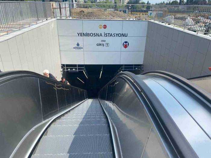 Ak Parti, Büyük İstanbul Mitingi İçin Ulaşım Rehberi Yayınladı