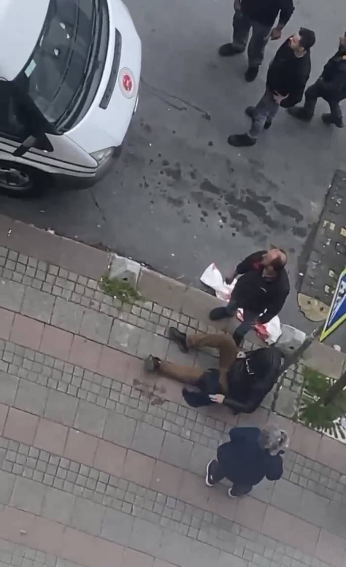 İstanbul’da Hakim, Sara Nöbeti Geçirdiği İddia Edilen Şahsı Yanlışlıkla Vurdu